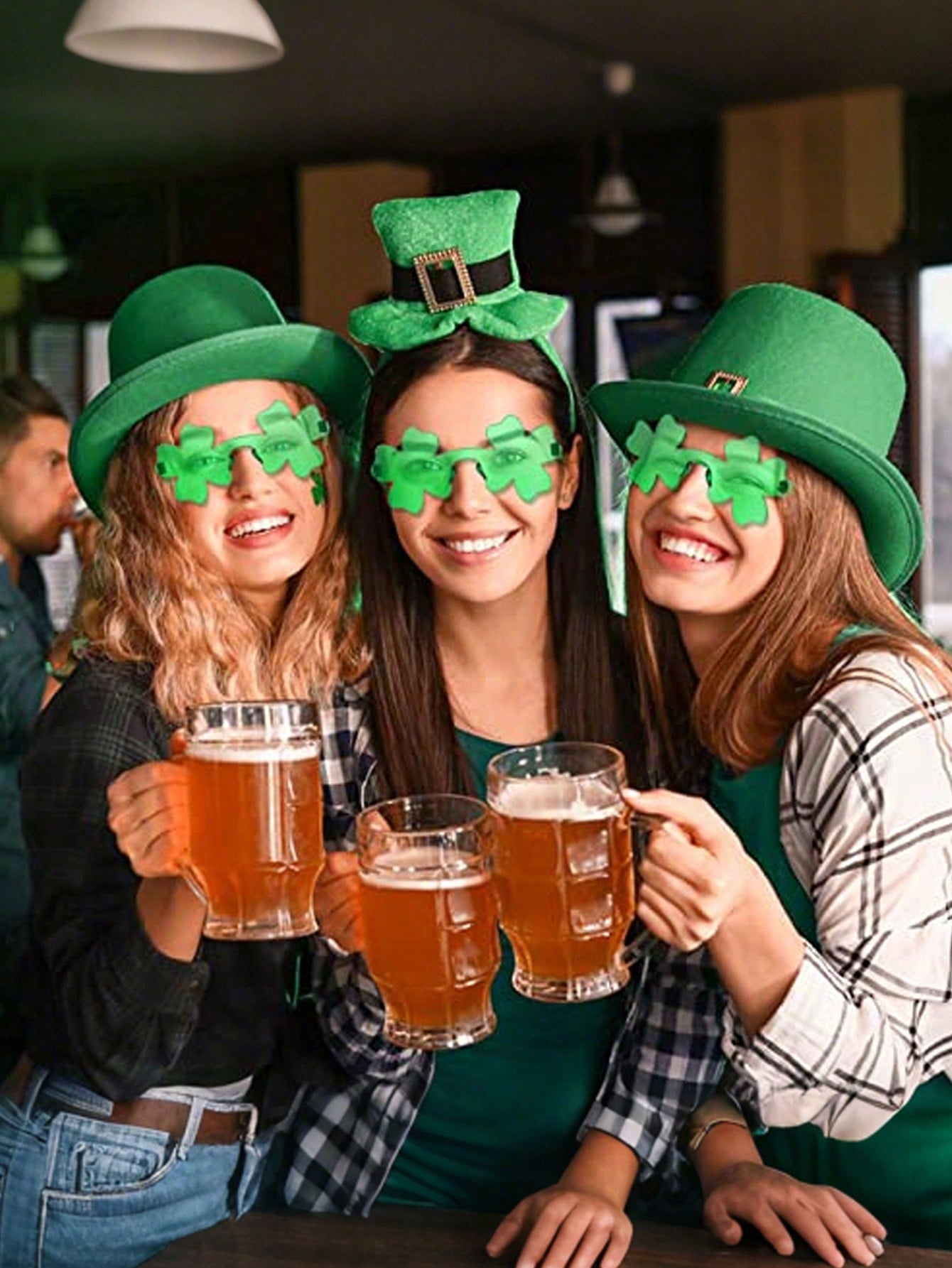 Irish Clover Party Glasses 10p - Photography Day recension och pris