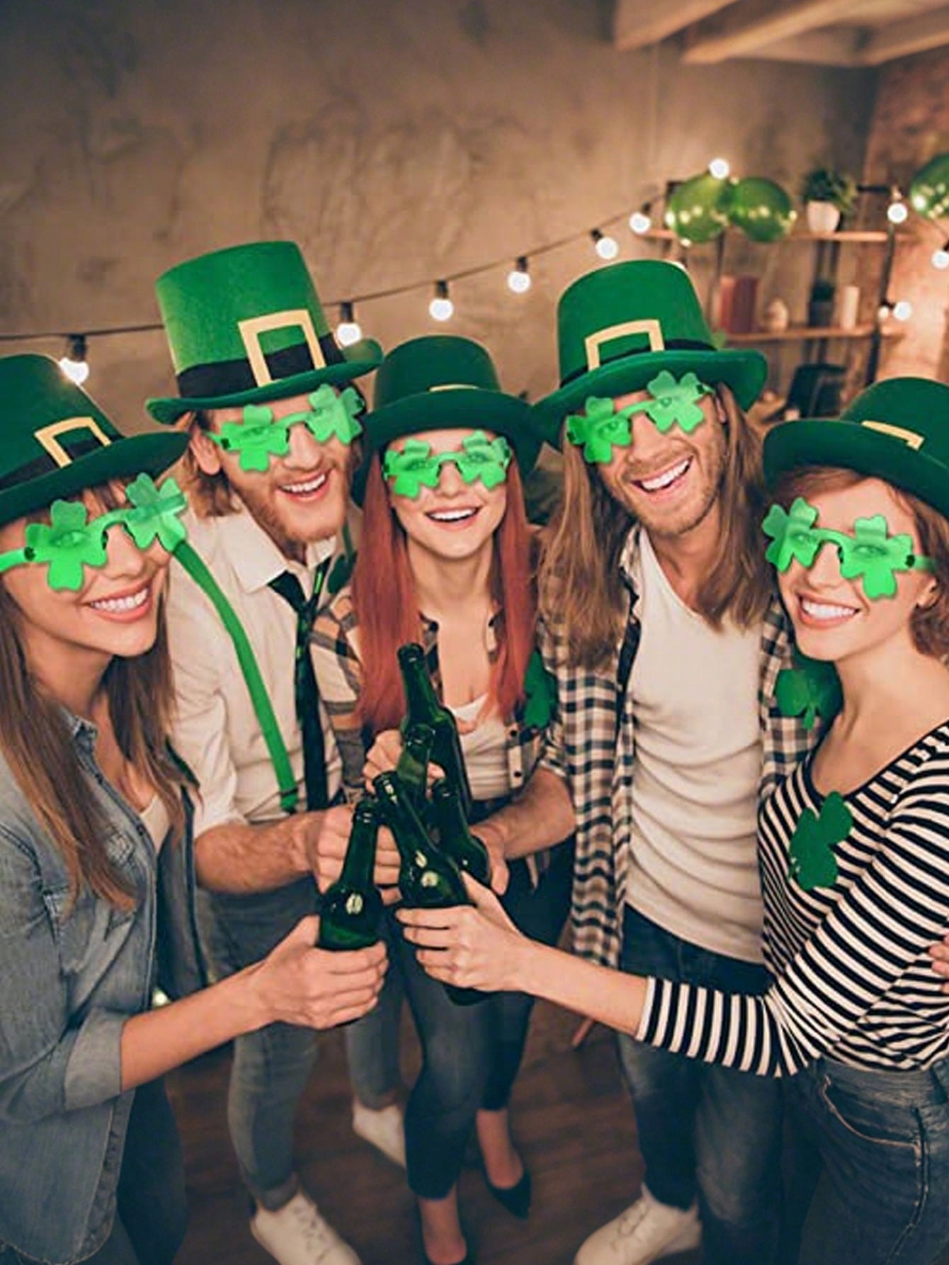 Irish Clover Party Glasses 10p - Photography Day recension och pris