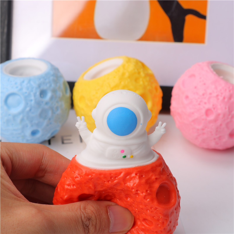 Squeeze Astronauts Planet TPR  - Photography Jokes recension och pris