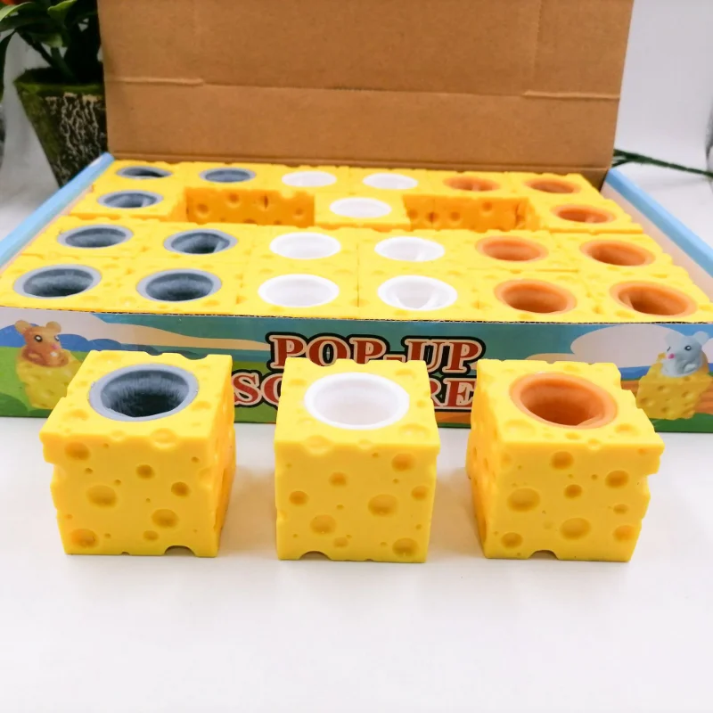 Pop Up Funny Mouse and Cheese  - Photography Jokes recension och pris